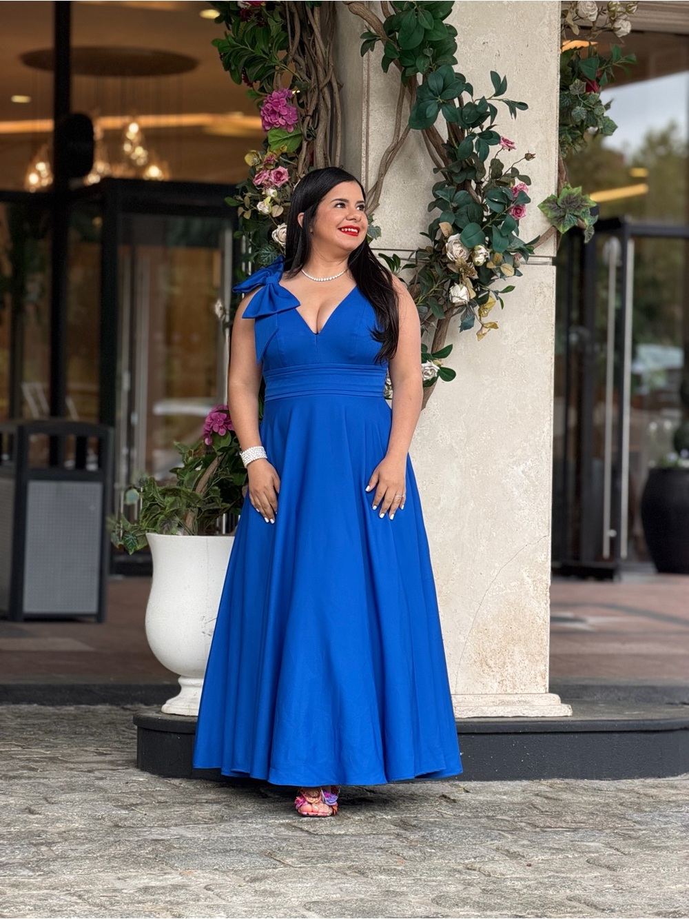 MacDuggal Elegant Royal Blue One-Shoulder A-Line Evening Dress. 12P